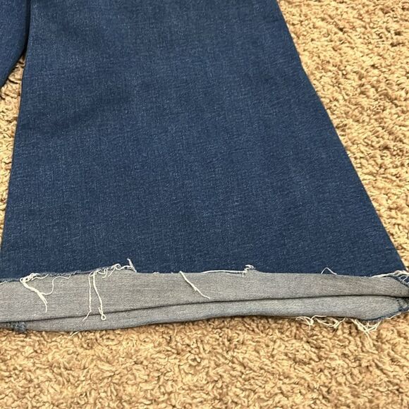 NWOT Flying banana flare jeans. Size 8L - Picture 4 of 4